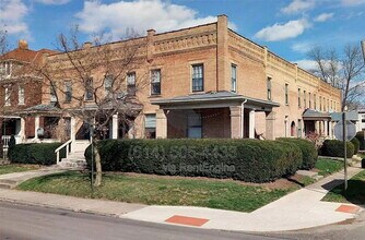 Building Photo - 204 E 9th Ave