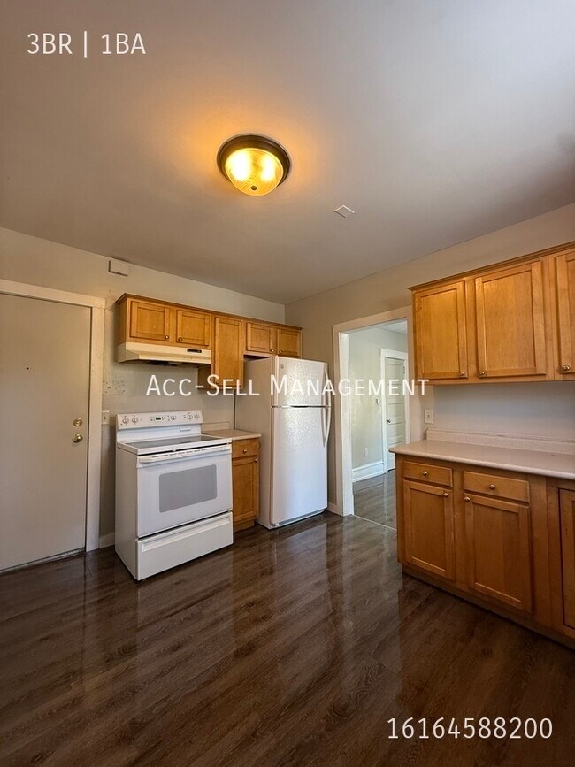 Foto del edificio - 956 Adams St SE