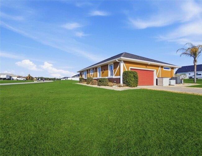 Building Photo - 7355 SE 106th Pl