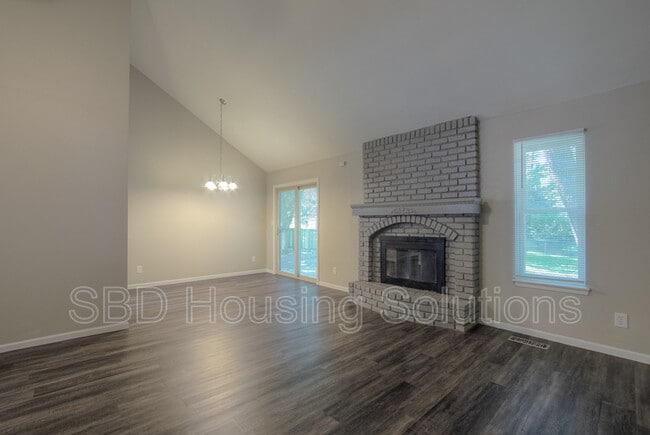 Foto del edificio - 613 NE 114th Terrace