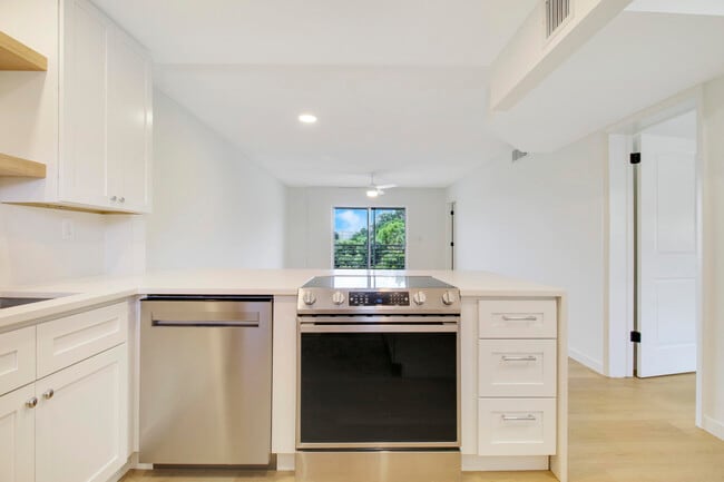 Foto del edificio - 2770 South Dr