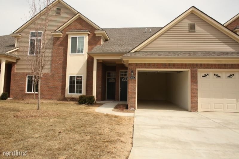 Primary Photo - 14445 Shadywood Dr