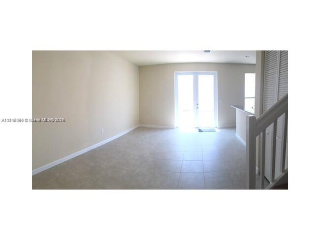 Building Photo - 17120 SW 95th Terrace