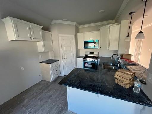Building Photo - 441 Coconut Ln