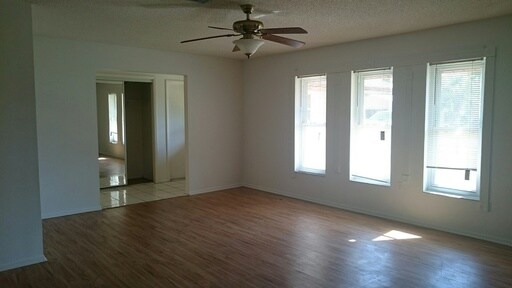 Building Photo - 2359 Summerfield Ave