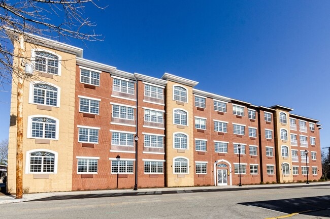 Interior Photo - Lakeside Residence