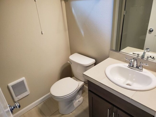 Building Photo - 16581 SW Blanton St