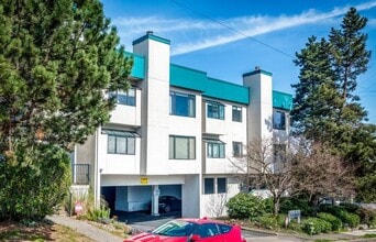 Building Photo - 1740 NE 86th St