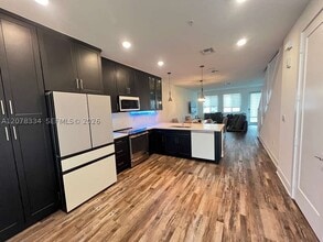 Building Photo - 101 NW 64th Way