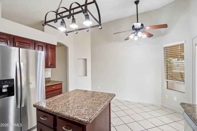 Foto del edificio - 8834 W Jennifer Rose Ct