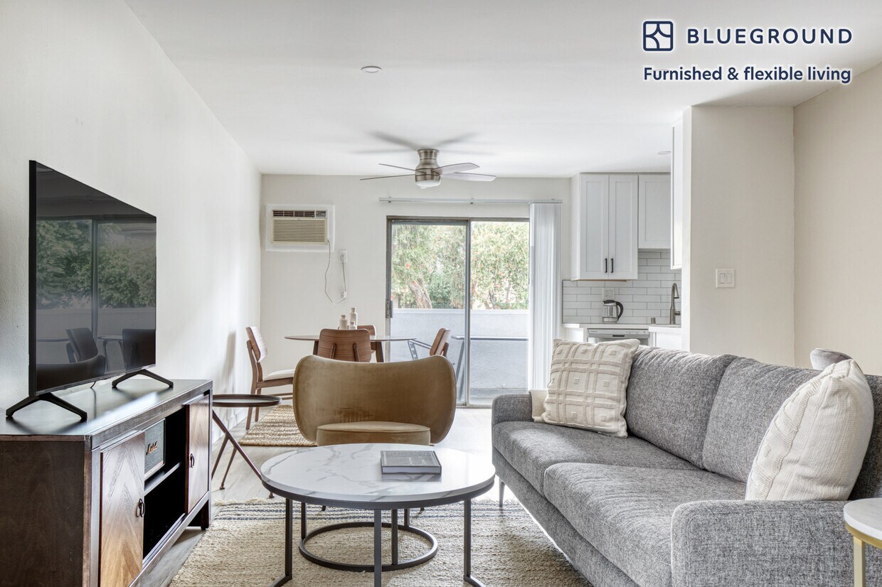 Foto principal - 11915 Kling St