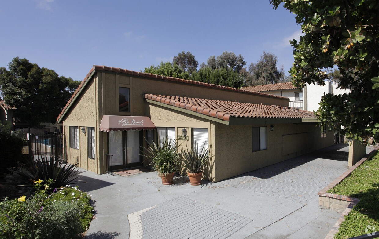 Vista Bonita Apartments in San Diego, CA