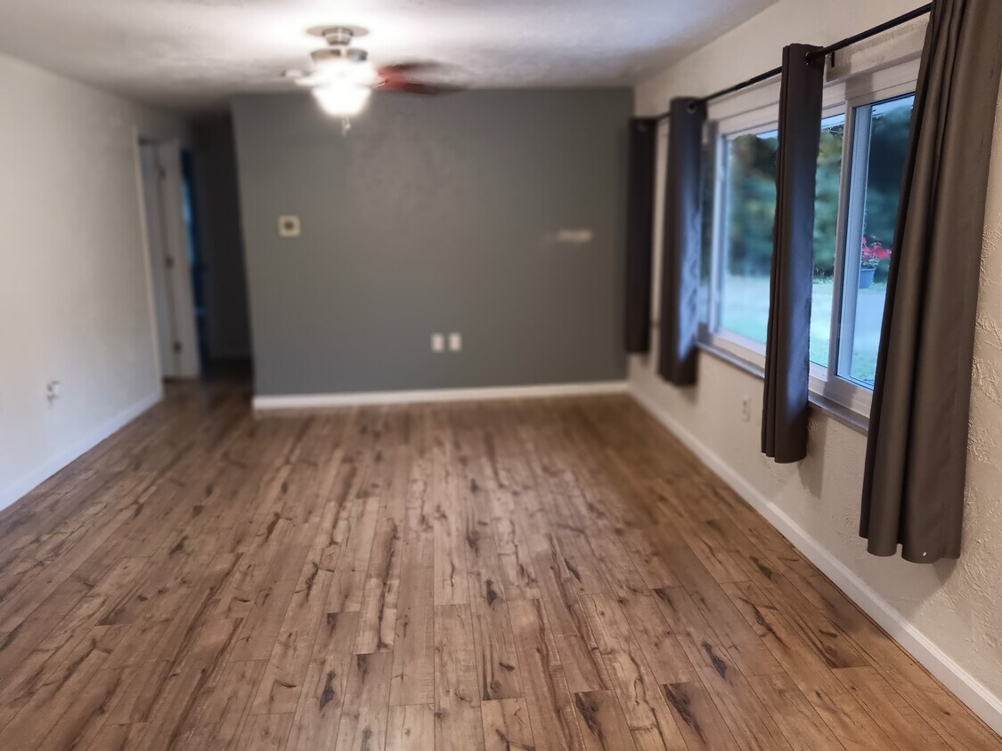 5671 Hemple Rd, Miamisburg, OH 45342 House Rental in Miamisburg, OH