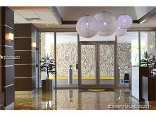 Building Photo - 9511 Collins Ave