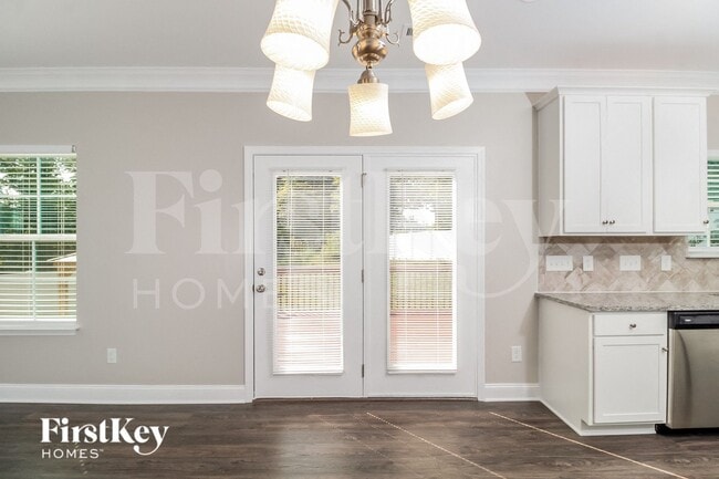 Building Photo - 4715 Romara Dr