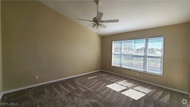 Building Photo - 9321 Alamander Ct