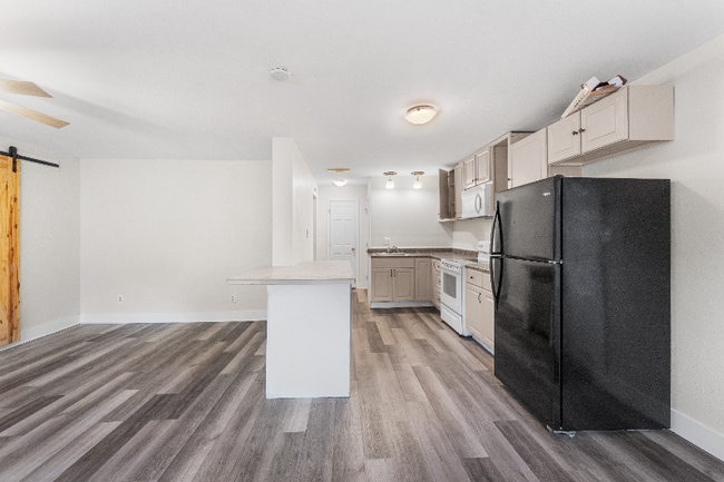 Foto del edificio - 620 Prichard Ave