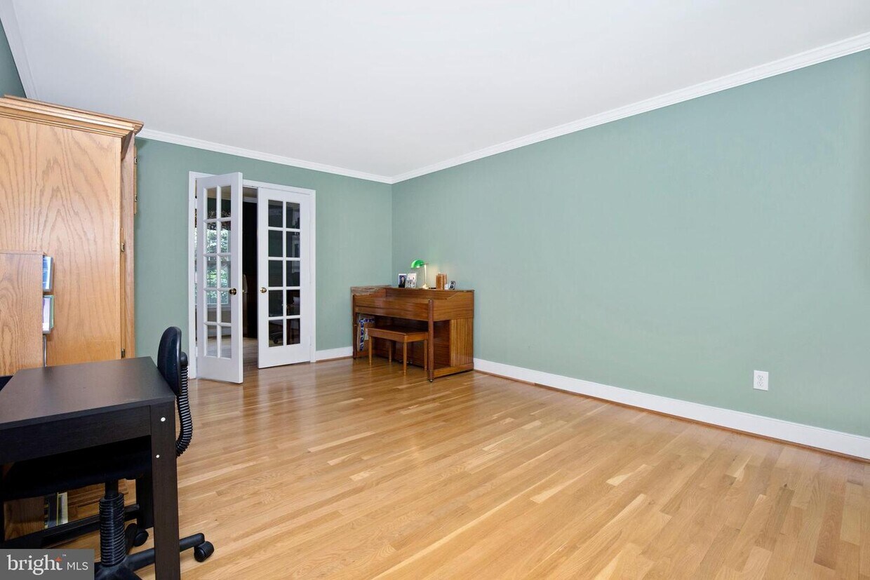 Primary Photo - 2211 Aventurine Way