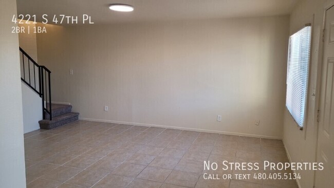 Foto del edificio - 2 Bed Town Home at 40th St and Broadway!