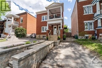Building Photo - 24 Desjardins Ave