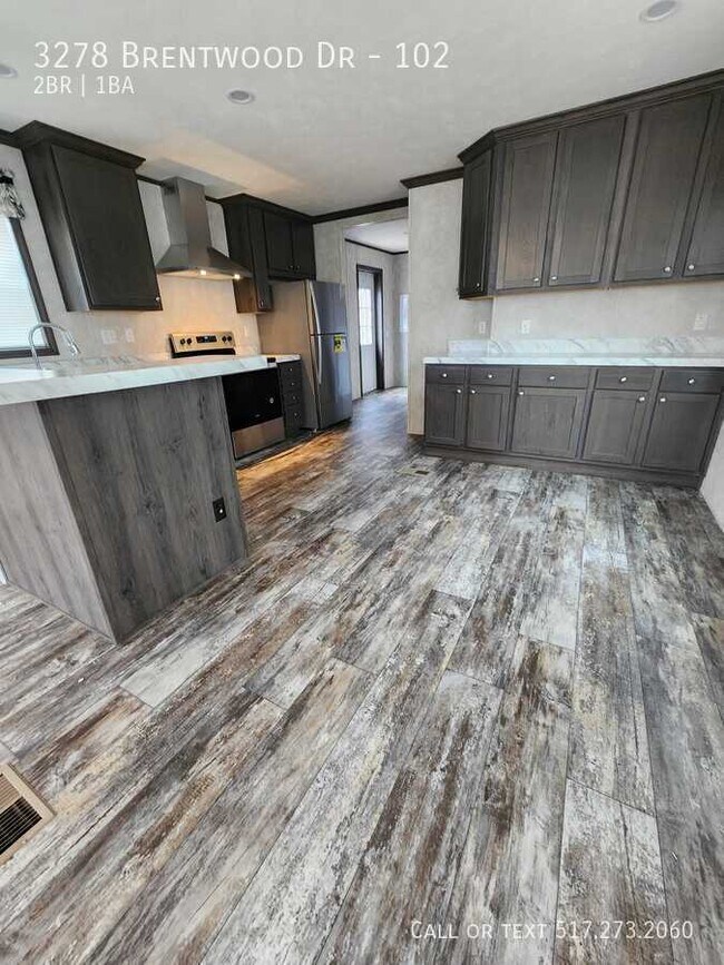 Foto del edificio - 3278 Brentwood Dr