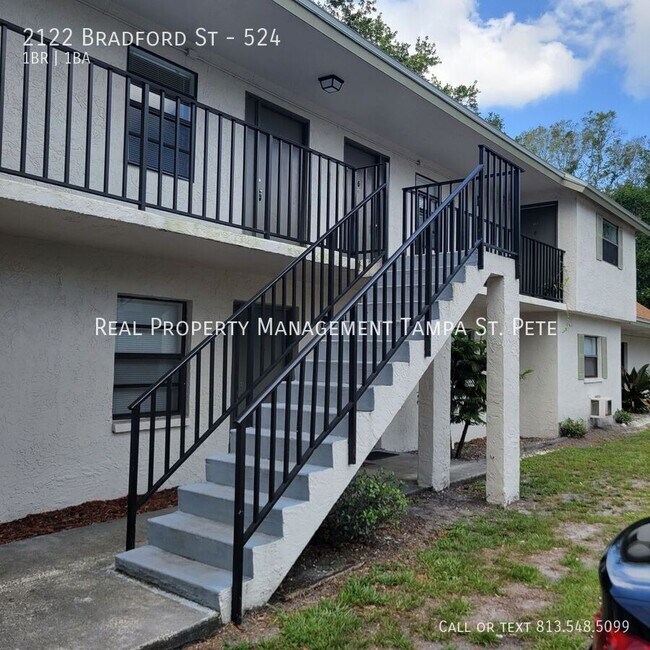 Building Photo - 2122 Bradford St