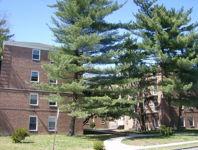 Alemán Circle Apartaments - Shepard Circle Apartments