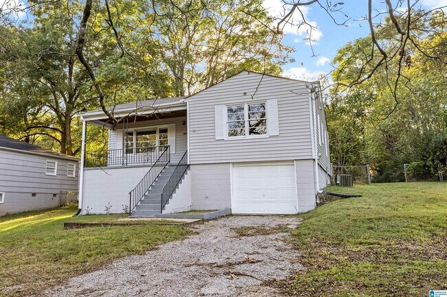 Foto del edificio - 932 5 Mile Rd