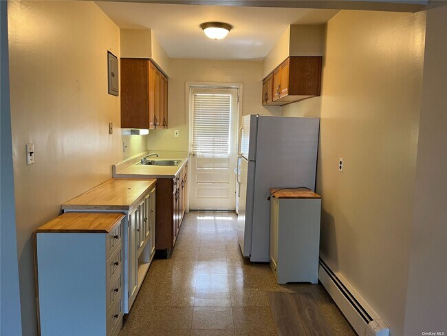 Building Photo - 3620 Park Ave