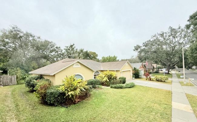 Building Photo - 2986 Windridge Oaks Dr