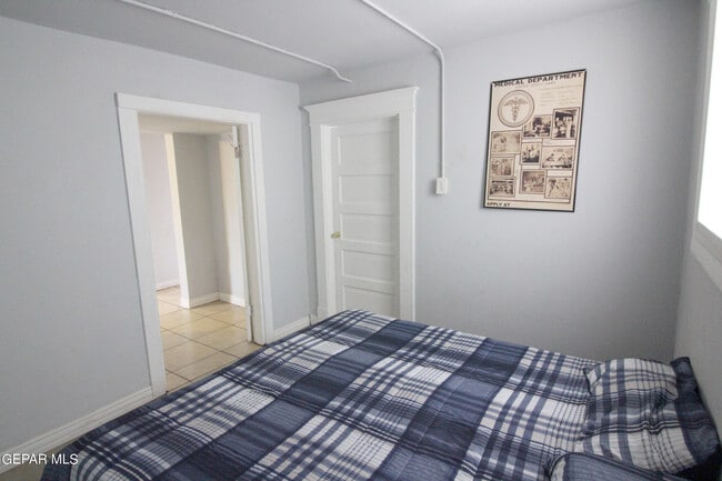 Building Photo - 130 Tobin Pl