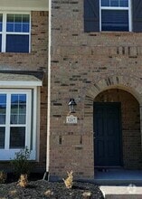 Building Photo - 1217 Goliad Dr