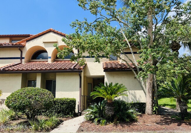 Foto del edificio - 3809 La Vista Cir
