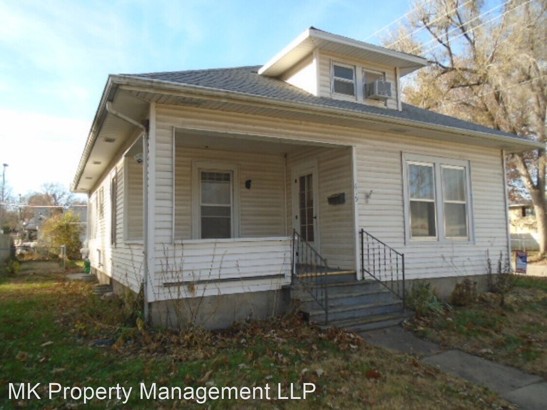 Foto principal - 2 br, 1 bath House - 615 Ash