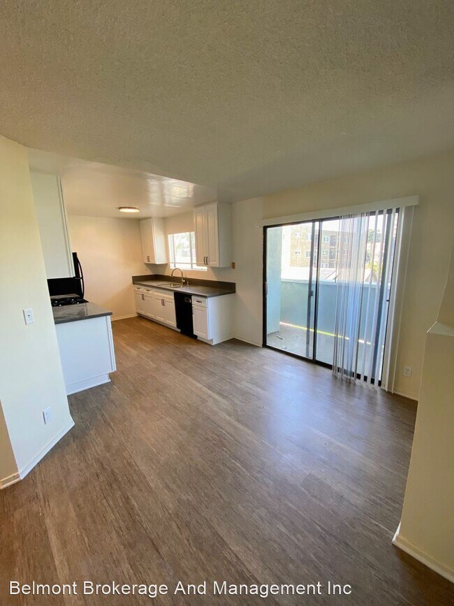 Building Photo - 292 N Lowena Dr
