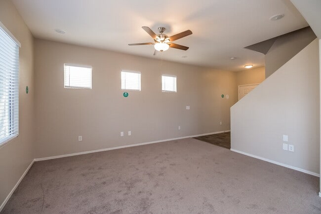 Foto del edificio - 1306 S 119th Dr