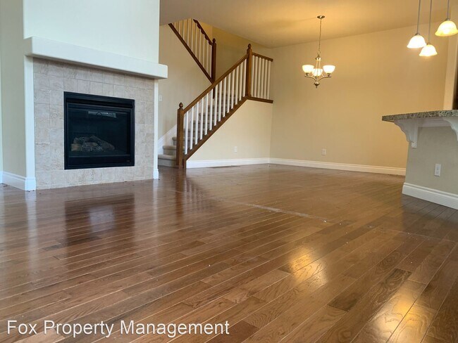 Building Photo - 3 br, 3.5 bath House - 4860 Raven Run