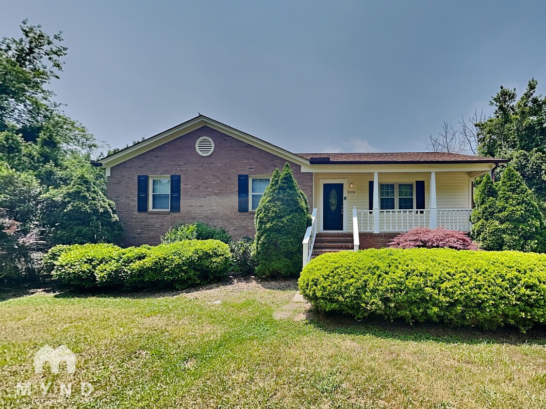 Primary Photo - 2308 Oakstone Cir