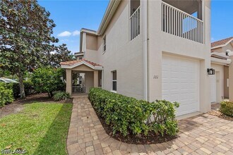 Building Photo - 28611 Carriage Home Dr