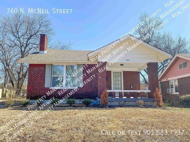 Photo - 760 N McNeil St House