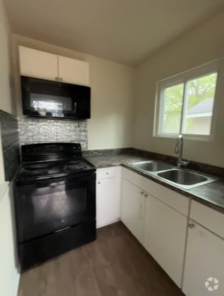 Building Photo - 618 Marchmont Ln