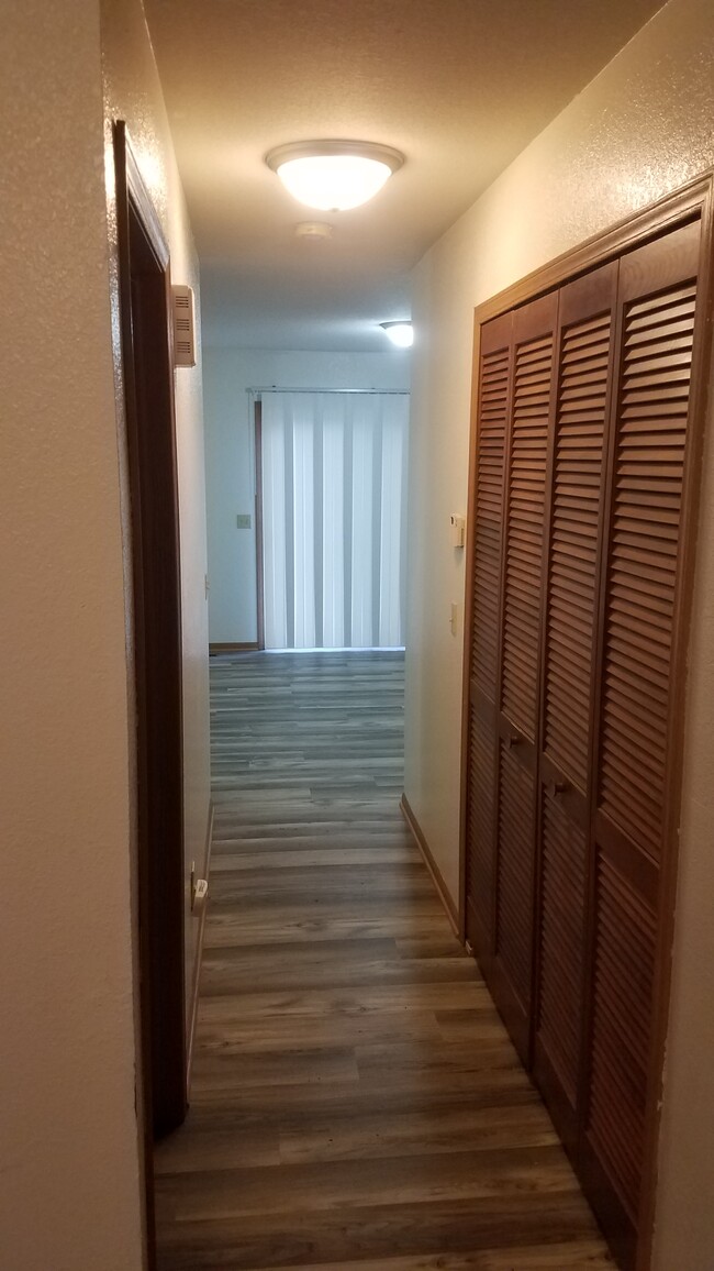 Hallway Leading to Dining Room & Kitchen - 1022-24 Country Creek Ln