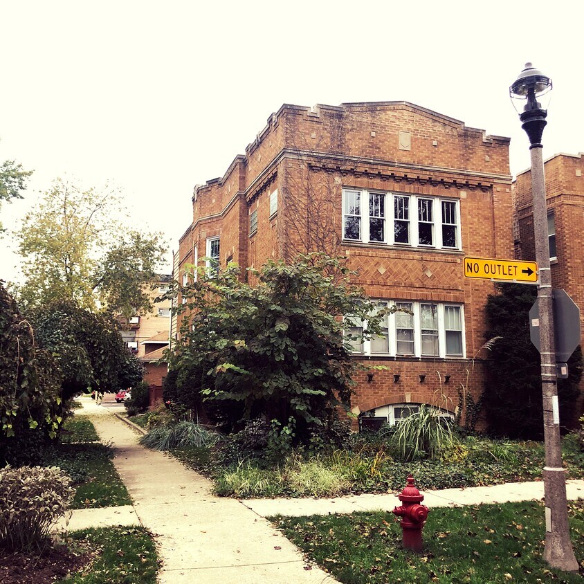 Primary Photo - 1248 Maple Ave