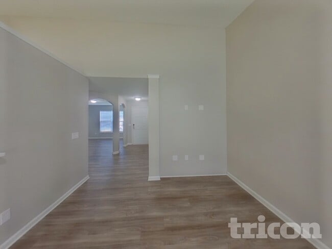 Building Photo - 1533 Moss Creek Dr