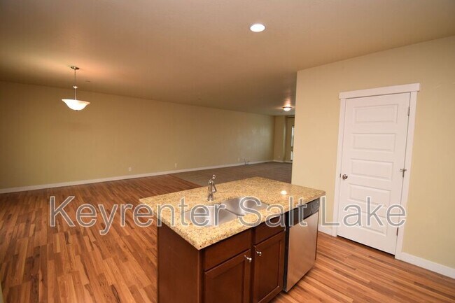 Building Photo - 4259 Birkhill Blvd