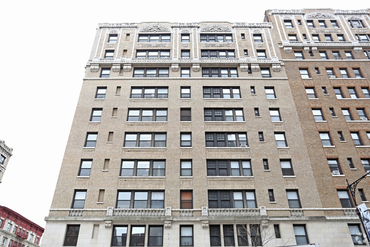 Building Photo - 1211-1215 Amsterdam Ave