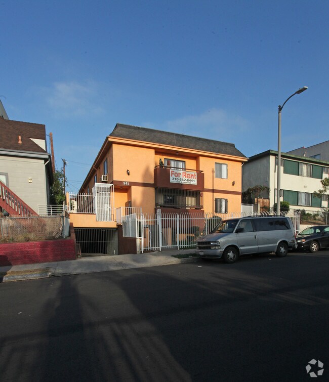 Photo - 941 S Grand View St