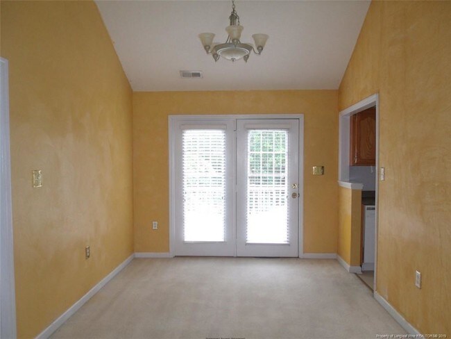 Foto del edificio - 178 Colonial Hills Dr