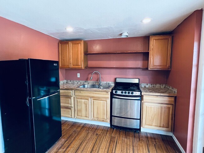 Foto del edificio - 1 bedroom duplex with office, in Big Lake