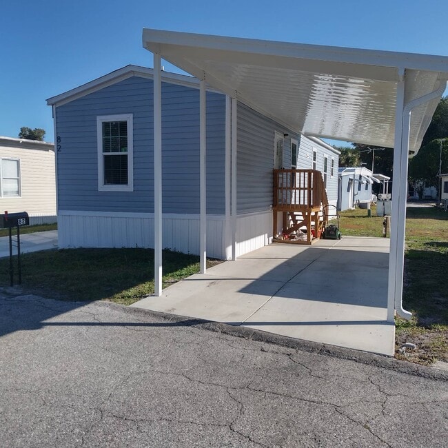 Foto del edificio - 1800 E Graves Ave